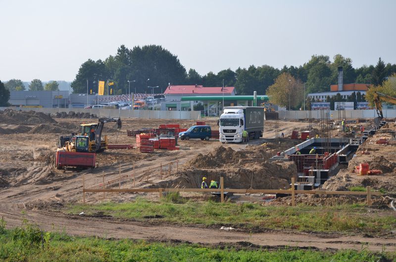 Sieciowy market budowlany w Koninie
