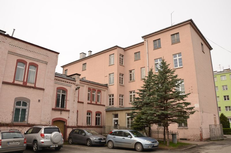 Budynki użyteczności publicznej w powiecie świdnickim