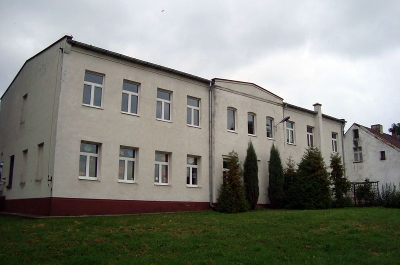 Budynki użyteczności publicznej w gminie Płużnica