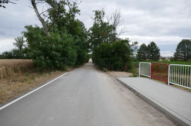 Łącznik drogowy od ulicy Maratońskiej w Jarocinie do drogi Wilkowyja-Cielcza