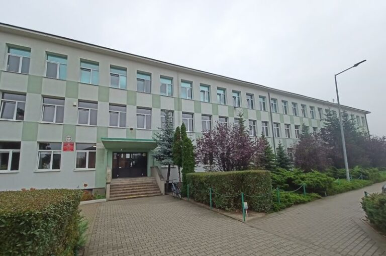 Szkoła Podstawowa nr 4 w Jarocinie