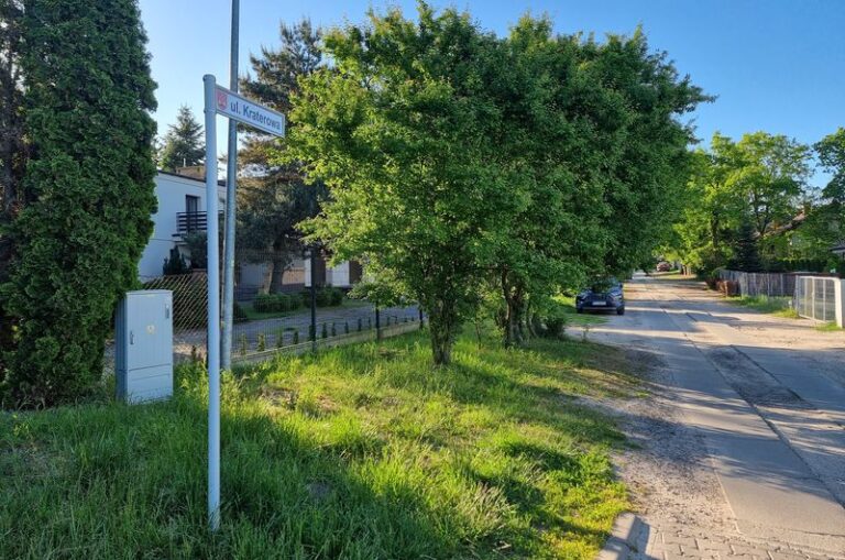 Ulica Kraterowa w Suchym Lesie